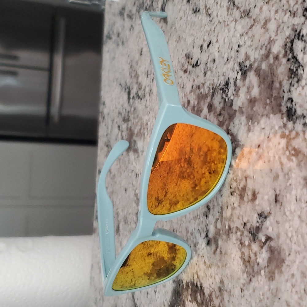 Oakley Frogskins